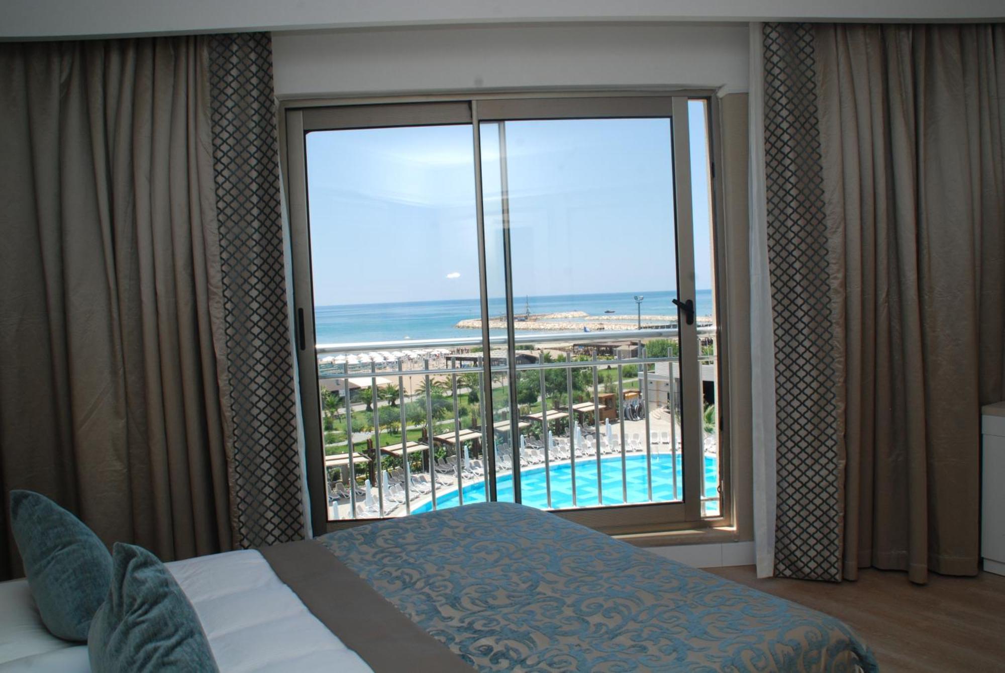 Seamelia Beach Resort Hotel & Spa Side Exteriör bild